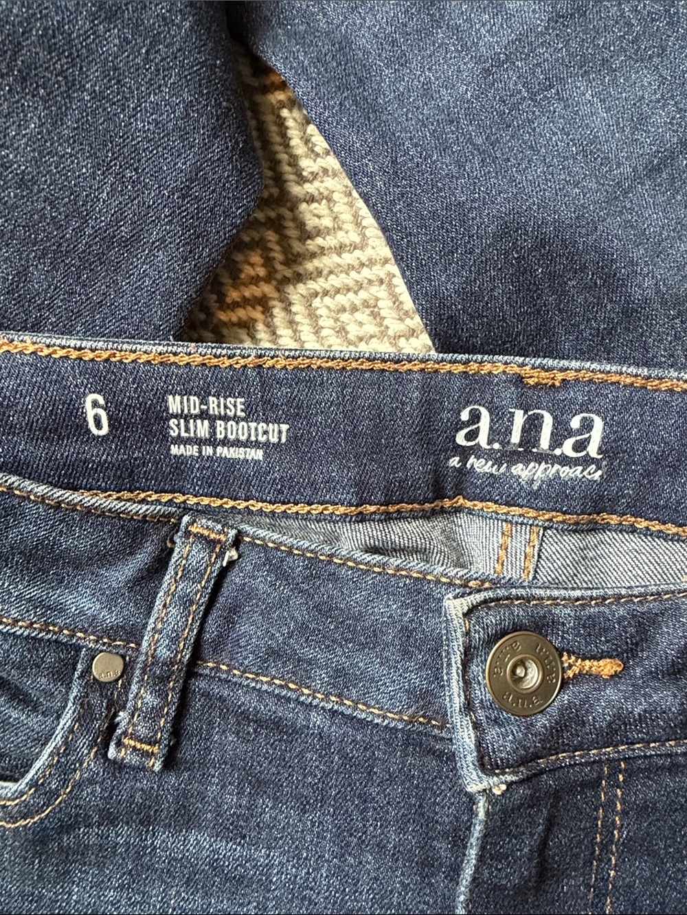 a.n.a Dark Blue Slim Bootcut - Picture 4 of 6